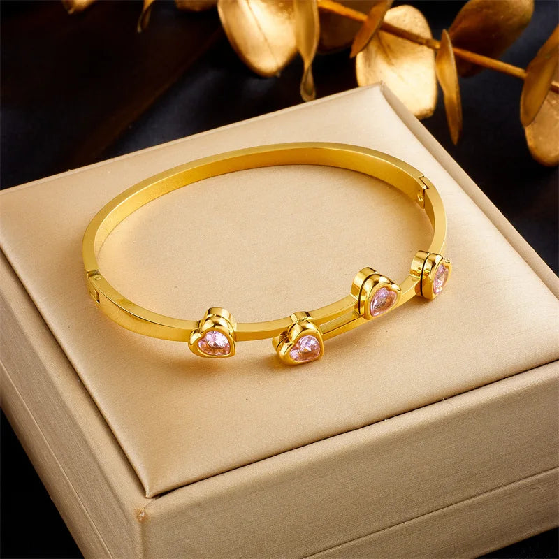 Golden Heart Charm Bangle